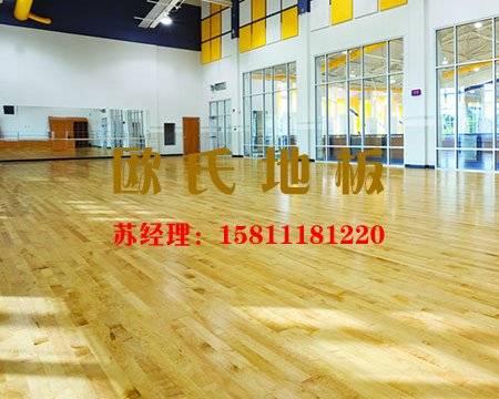 專業(yè)舞臺使用什么木地板？舞蹈室用什么地板？